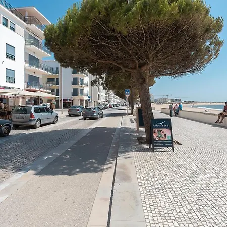 Apartment Junto A Praia- Junto A Baia Sao Martinho do Porto